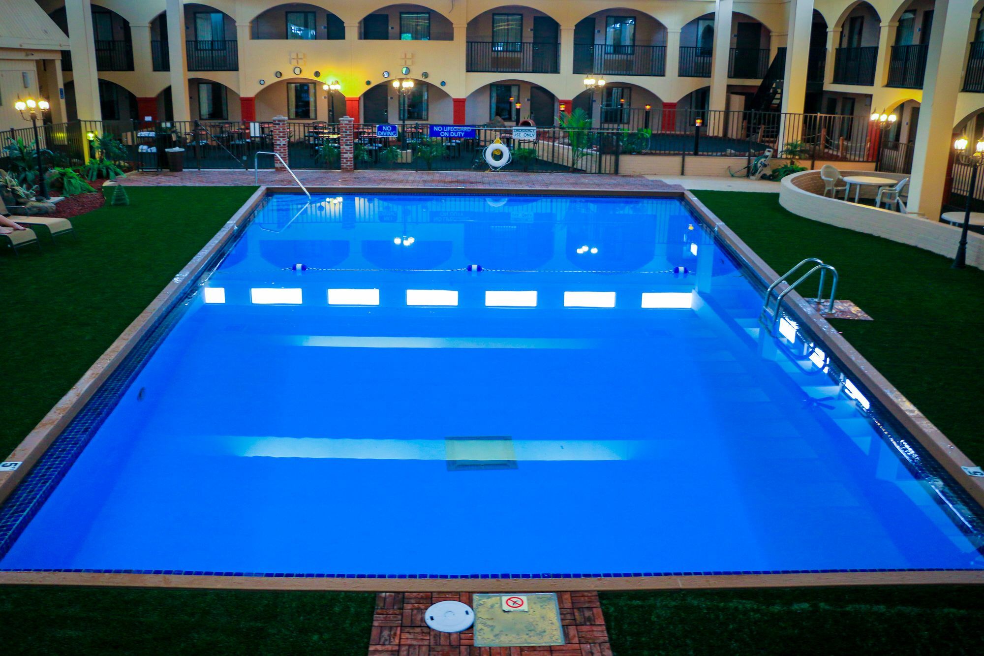 Suite Dreams Hotel Mattoon Dış mekan fotoğraf